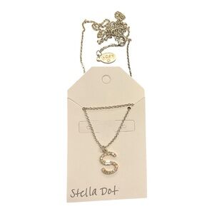 Stella & Dot Gold 'S' Pendant Necklace